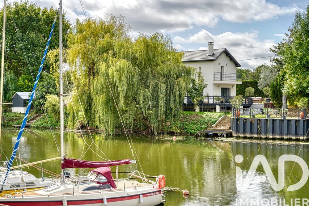 � vendre  Maison Vaux-sur-Seine (78740)