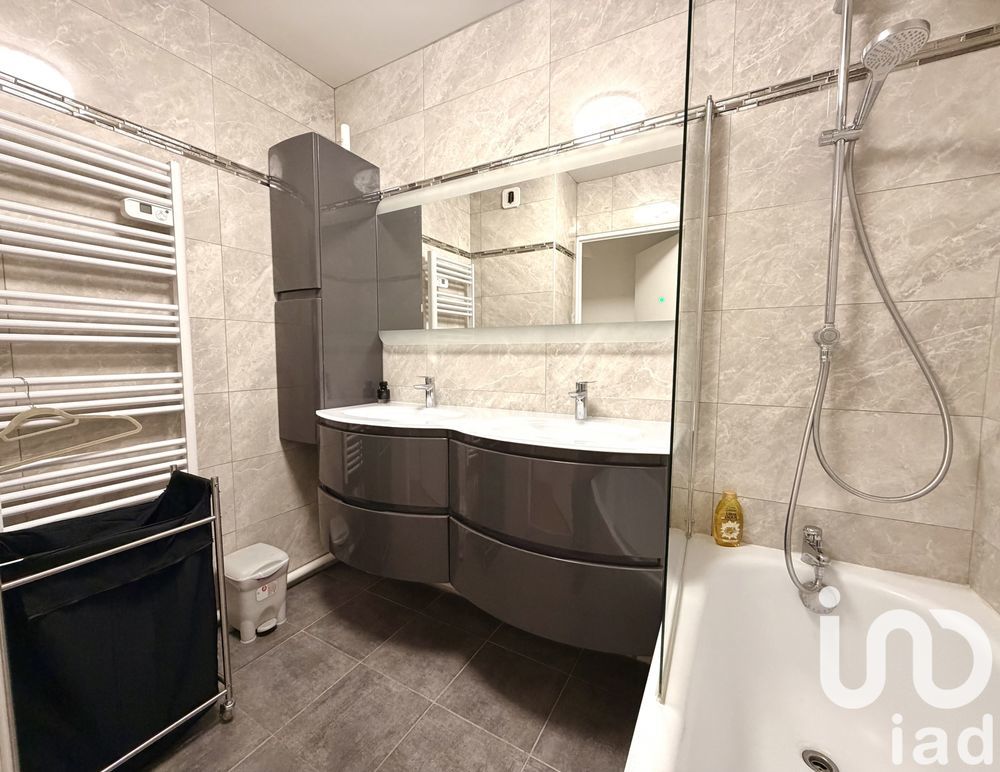 � vendre  Appartement Paris 12