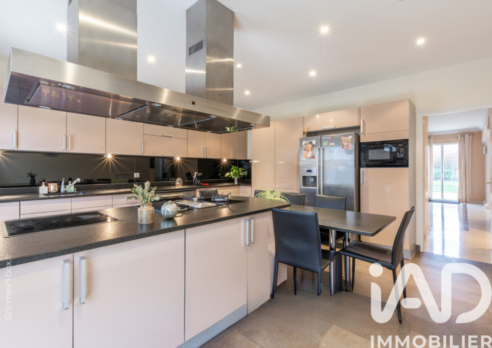 � vendre  Maison Magny-le-Hongre (77700)