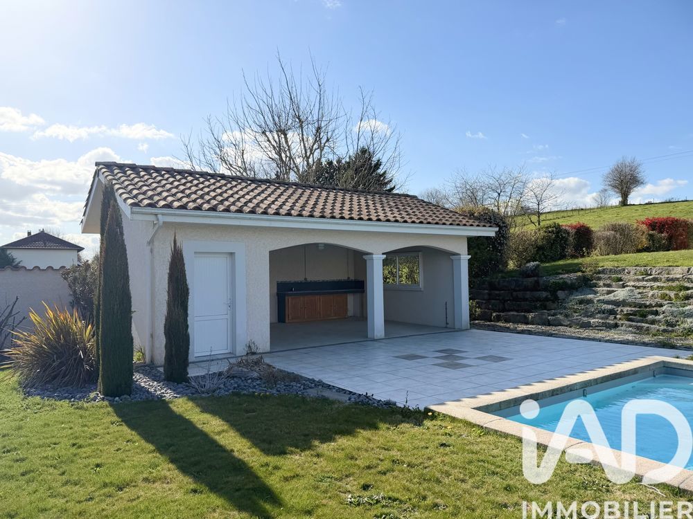 � vendre  Villa Bourgoin-Jallieu (38300)