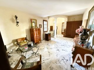  Maison � vendre 10 pi�ces 240 m�