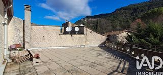  Immeuble � vendre 310 m�