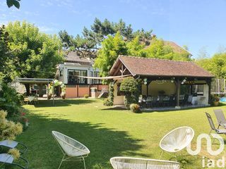  Maison � vendre 7 pi�ces 205 m�