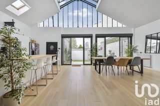  Maison � vendre 9 pi�ces 230 m�