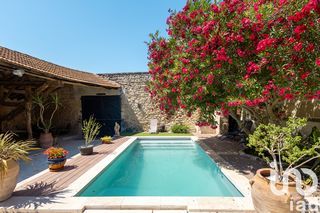  Maison � vendre 9 pi�ces 325 m�