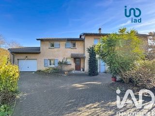  Maison � vendre 10 pi�ces 200 m�