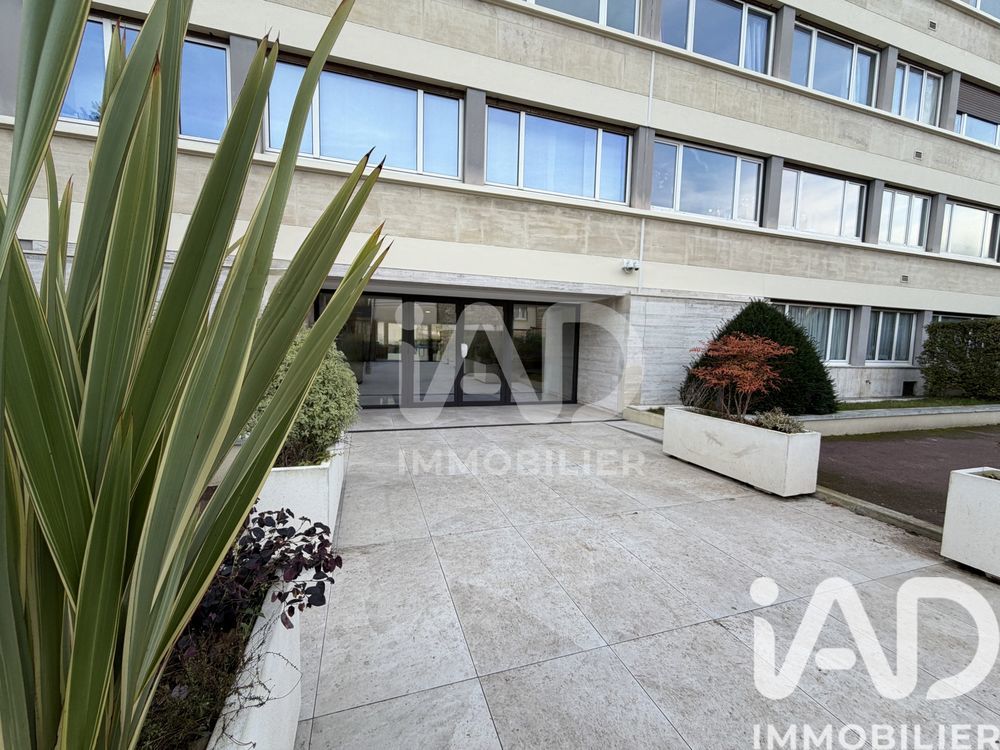 � vendre  Appartement Saint-Germain-en-Laye (78100)