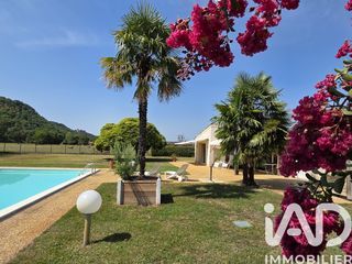  Maison � vendre 12 pi�ces 310 m�