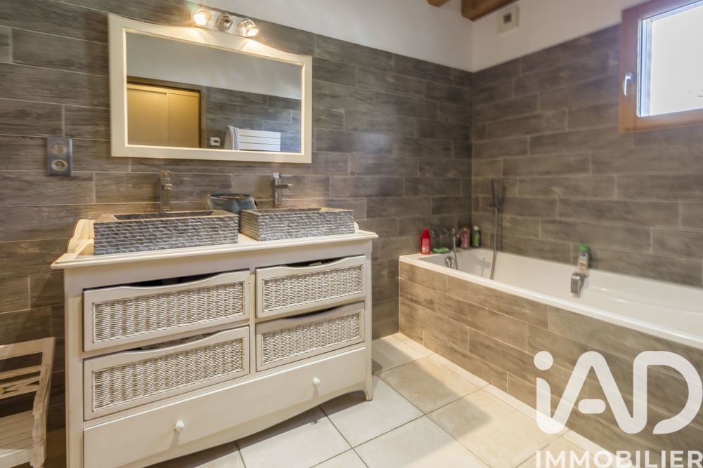 � vendre  Maison B�lines (27130)