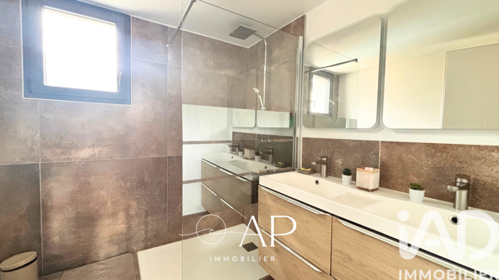 � vendre  Maison Toulon (83200)