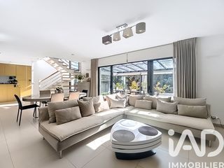  Maison � vendre 7 pi�ces 250 m�