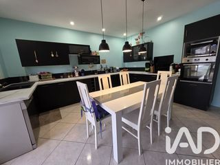  Maison � vendre 6 pi�ces 219 m�