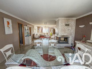  Maison � vendre 9 pi�ces 273 m�