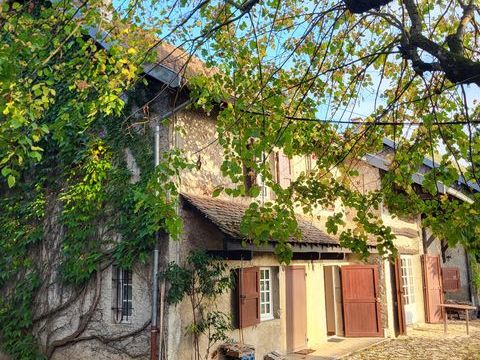   Vente Demeure 8 pi�ces Maison - 8 pi�ce(s) - 250 m�