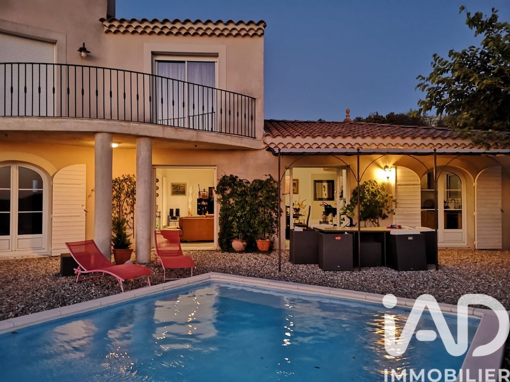 � vendre  Villa Villeneuve-l�s-Avignon (30400)