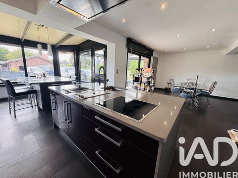   Vente Maison/villa 8 pi�ces Maison - 8 pi�ce(s) - 195 m�