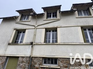  Immeuble � vendre 261 m�
