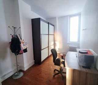  Immeuble � vendre 180 m�