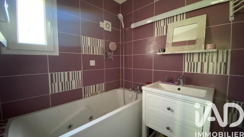 � vendre  Maison Mont�limar (26200)