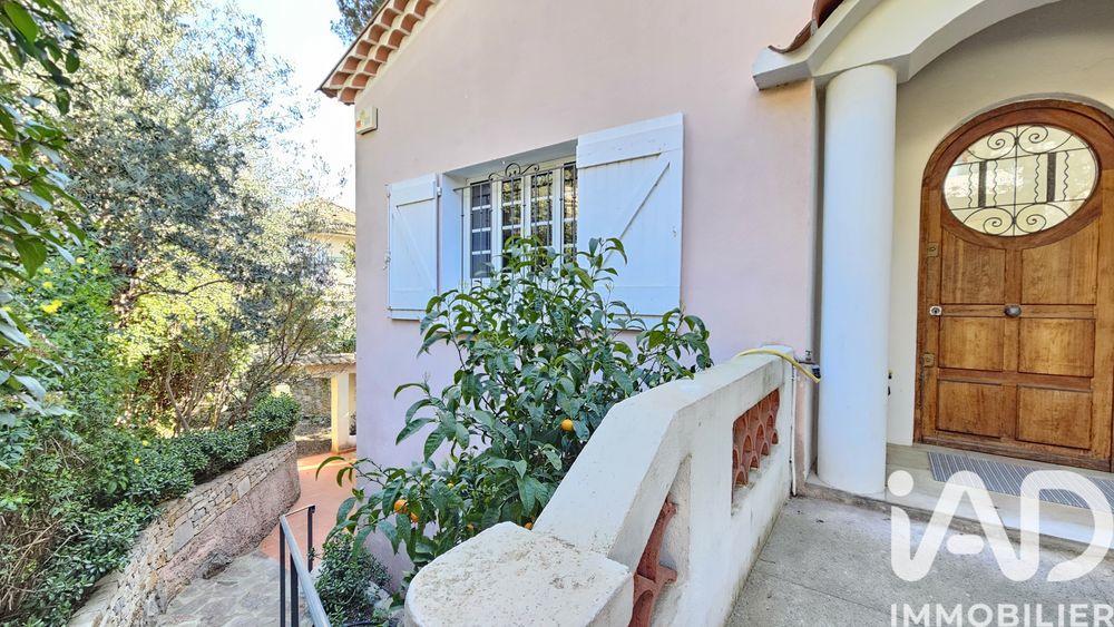 � vendre  Maison Sanary-sur-Mer (83110)