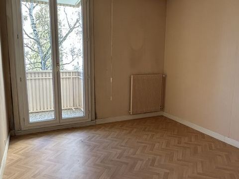  Appartement � vendre 4 pi�ces 96 m�
