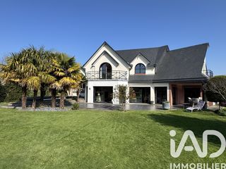  Maison � vendre 8 pi�ces 251 m�