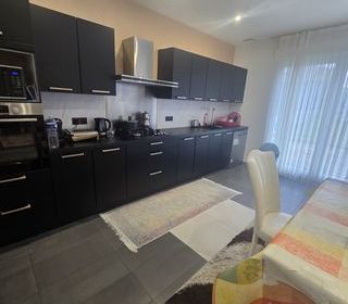  Maison � vendre 7 pi�ces 220 m�