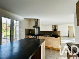  Maison � vendre 9 pi�ces 189 m�