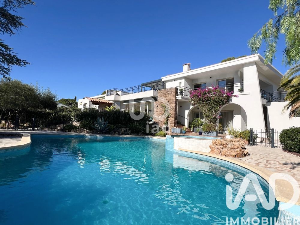 � vendre  Appartement Saint-Rapha�l (83700)