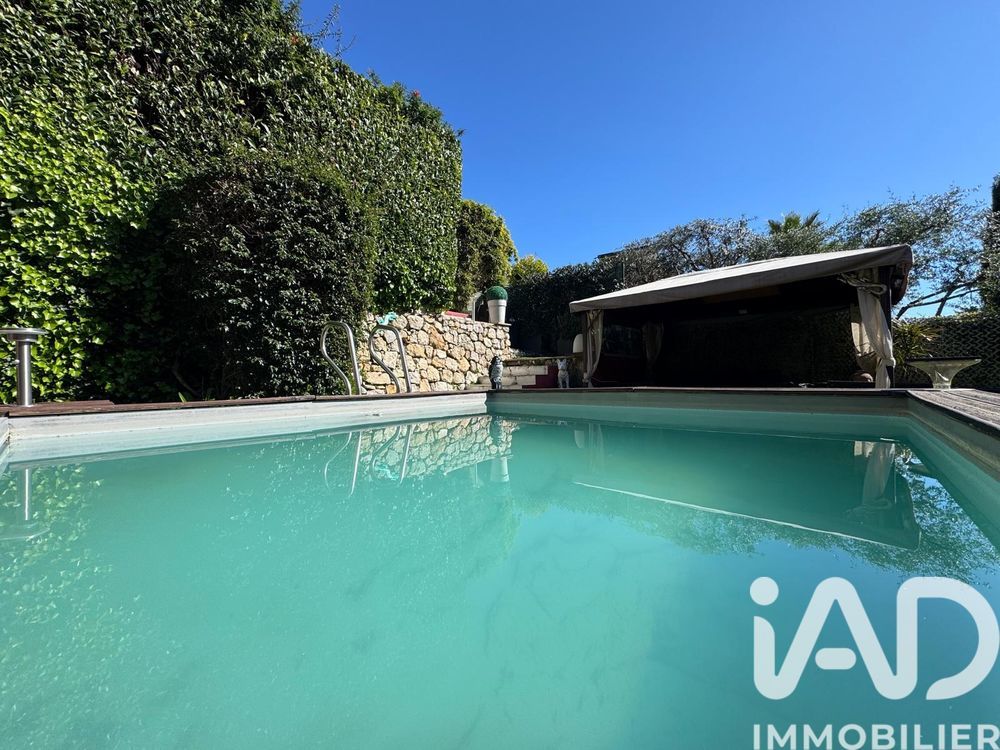 � vendre  Villa Antibes (06600)