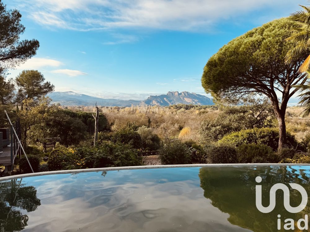 � vendre  Maison Roquebrune-sur-Argens (83520)