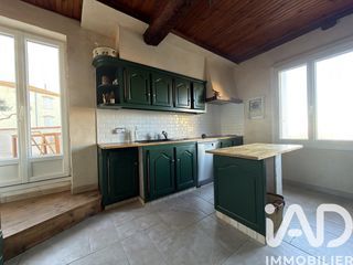  Maison � vendre 8 pi�ces 223 m�