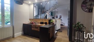  Maison � vendre 9 pi�ces 209 m�