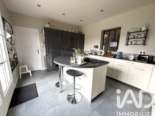  Maison � vendre 7 pi�ces 200 m�