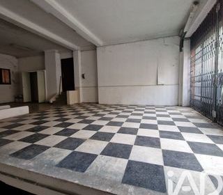  Immeuble � vendre 425 m�