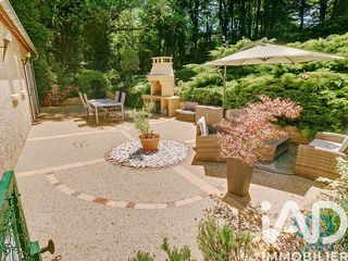  Maison � vendre 14 pi�ces 325 m�