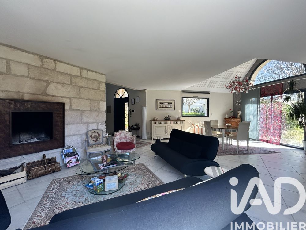 � vendre  Villa M�rs-Erign� (49610)