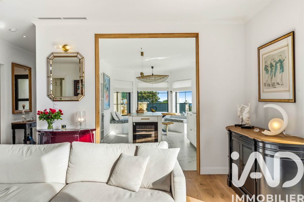 � vendre  Villa Sp�rac�des (06530)