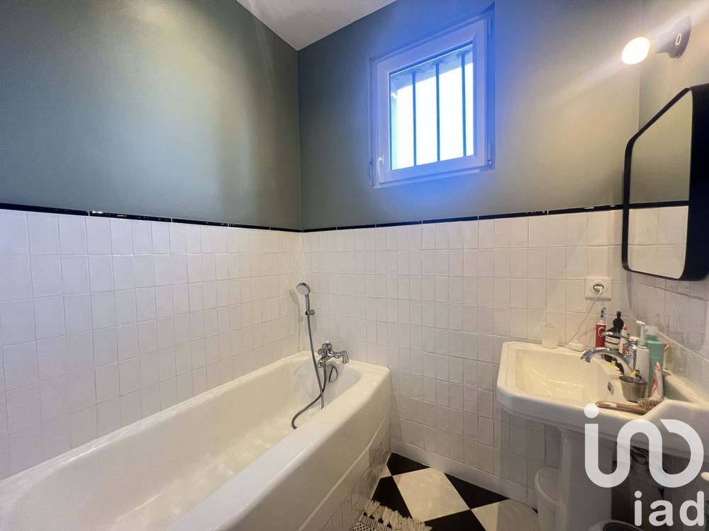 � vendre  Appartement Bordeaux (33000)