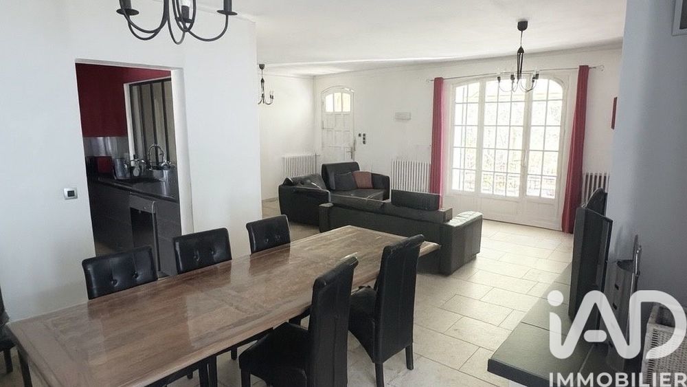 � vendre  Maison Grans (13450)