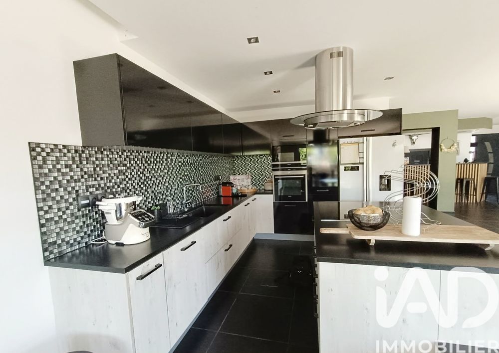 � vendre  Maison Servian (34290)