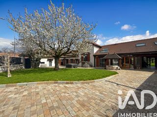  Maison � vendre 8 pi�ces 211 m�