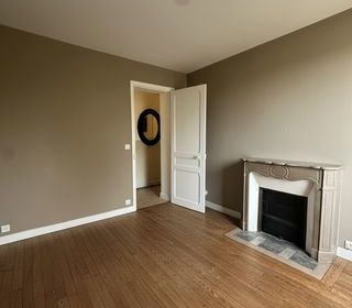  Appartement � vendre 7 pi�ces 98 m�