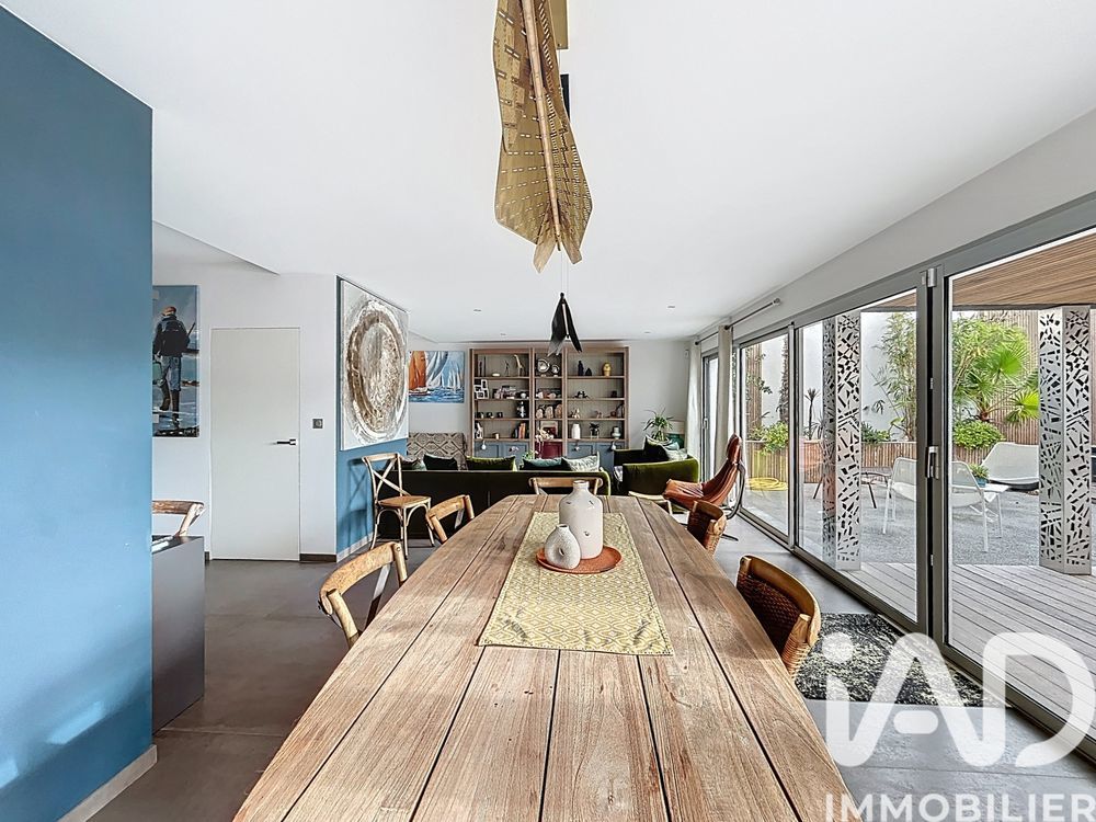 � vendre  Villa La Rochelle (17000)