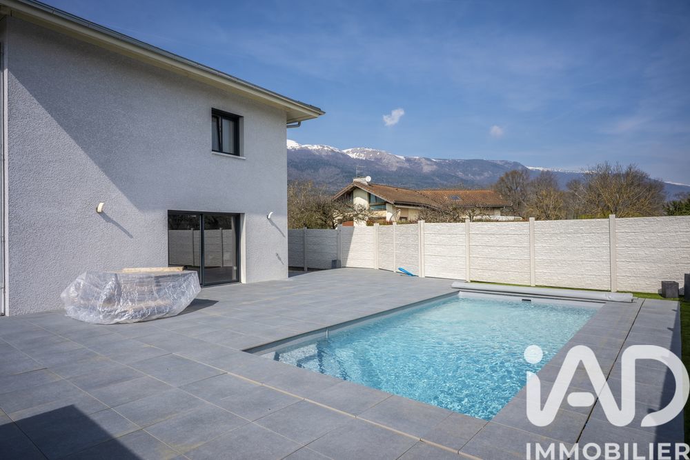 � vendre  Maison Saint-Jean-de-Gonville (01630)