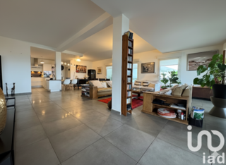  Appartement � vendre 4 pi�ces 143 m�