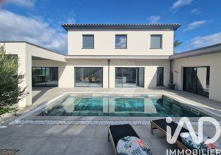  Villa � vendre 9 pi�ces 230 m�