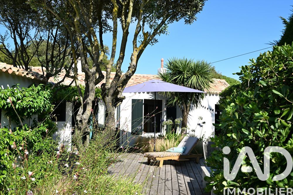 � vendre  Maison Sainte-Marie-de-R� (17740)