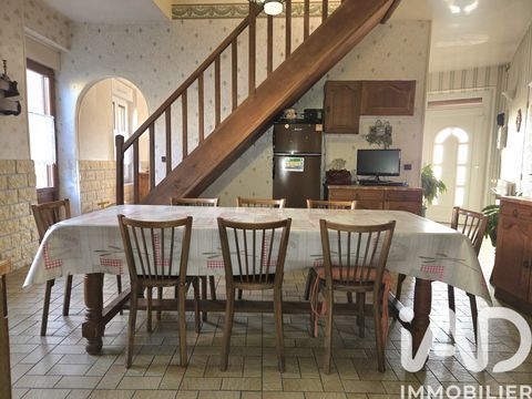   Vente Maison/villa 6 pi�ces Maison - 6 pi�ce(s) - 145 m�