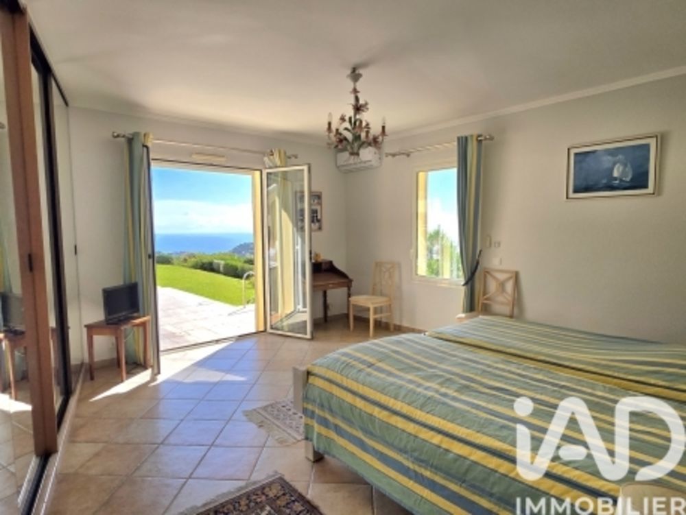 � vendre  Maison Cavalaire-sur-Mer (83240)